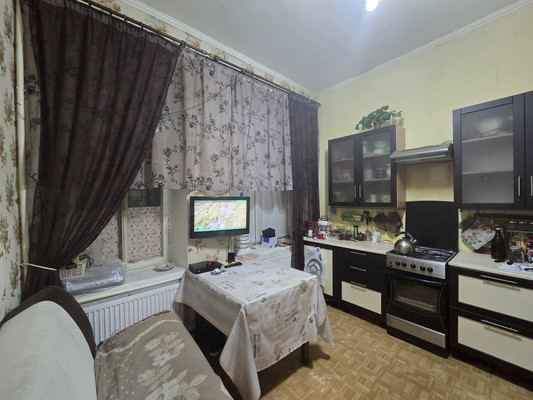Продам двухкомнатную (2-комн.) квартиру, Моховая ул, 16, Санкт-Петербург г