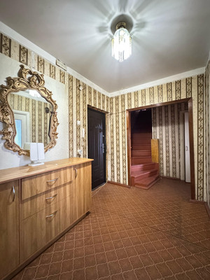 Продам многокомнатную квартиру, Ахохова ул, 94, Нальчик г