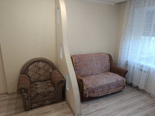 Продам однокомнатную (1-комн.) квартиру, Дзержинского пр-кт, 215, Новороссийск г