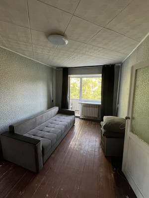 Продам двухкомнатную (2-комн.) квартиру, Ленина ул, 35, Волгодонск г