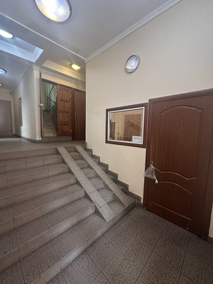 Продам двухкомнатную (2-комн.) квартиру, Авиационная ул, 72к1, Москва г