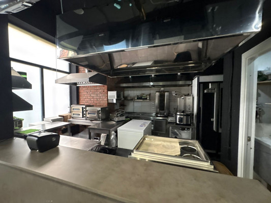 Сдам коммерческое помещение 63,7 м2, академика Северина (Мирный мкр.) ул, 13, Мирный п