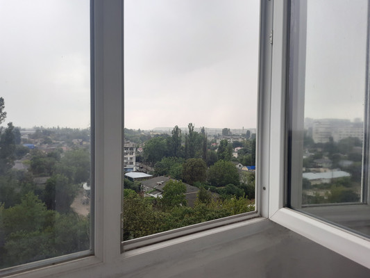 Продам двухкомнатную (2-комн.) квартиру, Индустриальная ул, 28к2, Симферополь г