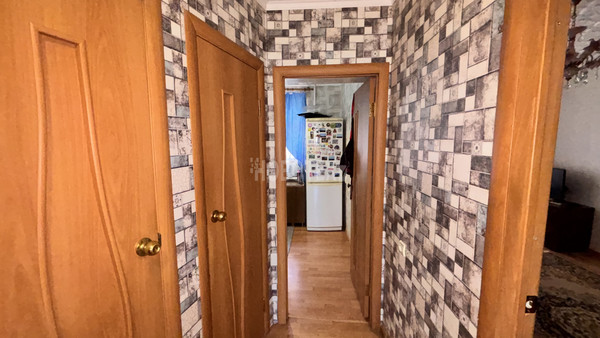 Продам трехкомнатную (3-комн.) квартиру, Карла Либкнехта ул, 21, Крымск г