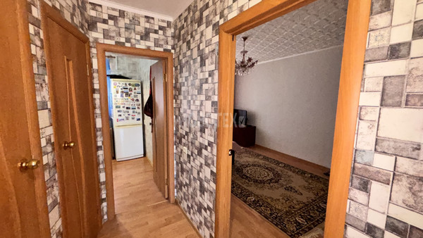 Продам трехкомнатную (3-комн.) квартиру, Карла Либкнехта ул, 21, Крымск г