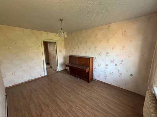 Продам трехкомнатную (3-комн.) квартиру, Побежимова ул, 46, Казань г
