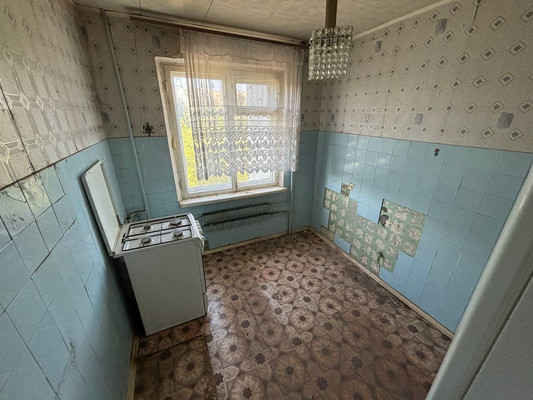 Продам трехкомнатную (3-комн.) квартиру, Побежимова ул, 46, Казань г