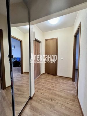 Продам однокомнатную (1-комн.) квартиру, Дунайский пр-кт, 14к1, Санкт-Петербург г