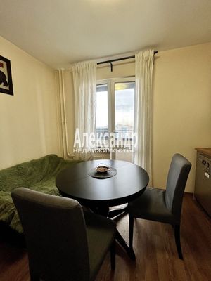 Продам однокомнатную (1-комн.) квартиру, Дунайский пр-кт, 14к1, Санкт-Петербург г