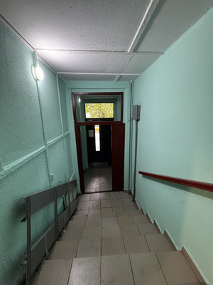 Продам трехкомнатную (3-комн.) квартиру, Бехтерева ул, 41к3, Москва г