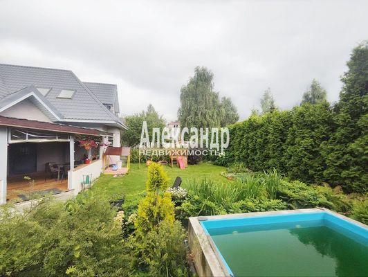Продам коттедж, 292/1, Новосаратовка д, 4 км от города