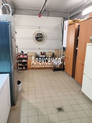 Продам коттедж, 292/1, Новосаратовка д, 4 км от города