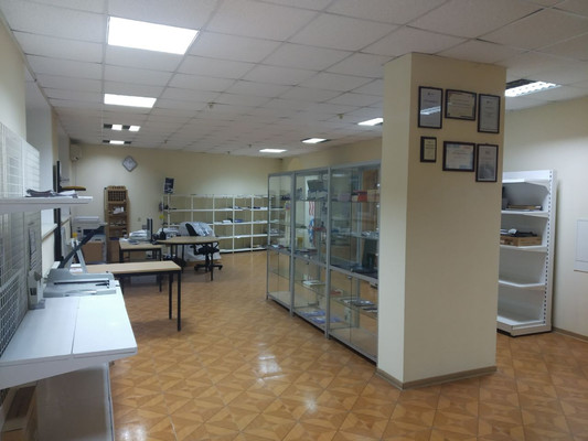 Продам торговое помещение 180 м2, Некрасова ул, 9, Симферополь г