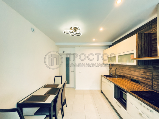 Продам двухкомнатную (2-комн.) квартиру, Михайлова ул, 30Ак6, Москва г