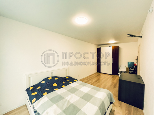 Продам двухкомнатную (2-комн.) квартиру, Михайлова ул, 30Ак6, Москва г