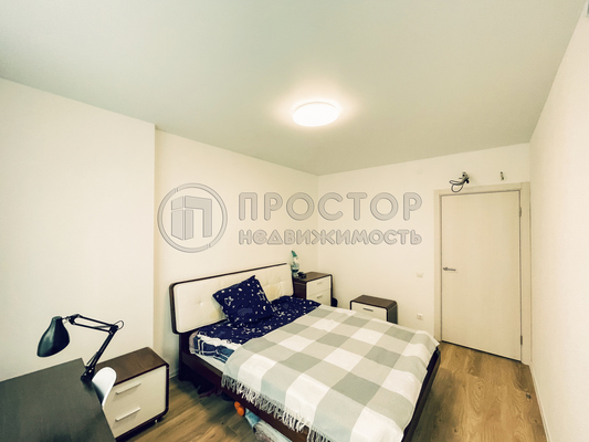 Продам двухкомнатную (2-комн.) квартиру, Михайлова ул, 30Ак6, Москва г