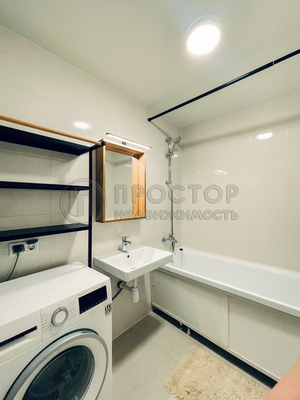 Продам двухкомнатную (2-комн.) квартиру, Михайлова ул, 30Ак6, Москва г