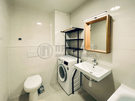 Продам двухкомнатную (2-комн.) квартиру, Михайлова ул, 30Ак6, Москва г