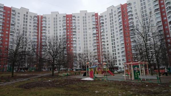 Продам трехкомнатную (3-комн.) квартиру, Липецкая ул, 17к1, Москва г