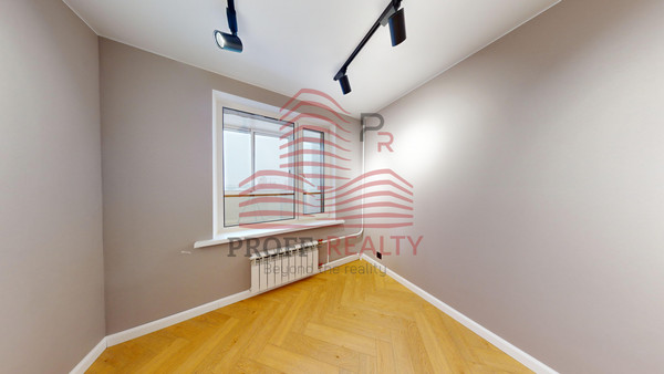 Продам трехкомнатную (3-комн.) квартиру, Кутузова ул, 3, Москва г