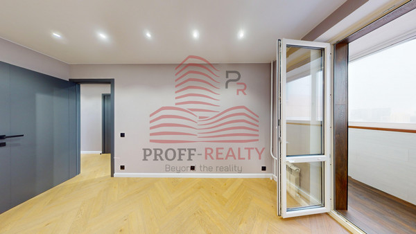 Продам трехкомнатную (3-комн.) квартиру, Кутузова ул, 3, Москва г