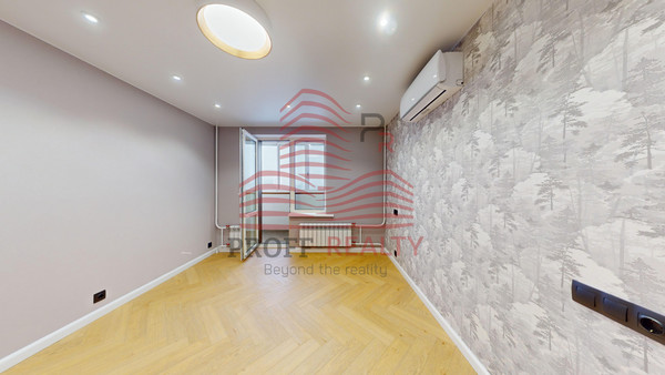 Продам трехкомнатную (3-комн.) квартиру, Кутузова ул, 3, Москва г