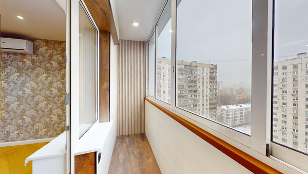 Продам трехкомнатную (3-комн.) квартиру, Кутузова ул, 3, Москва г