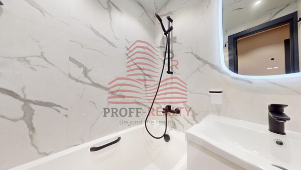 Продам трехкомнатную (3-комн.) квартиру, Кутузова ул, 3, Москва г