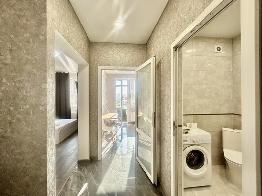 Продам однокомнатную (1-комн.) квартиру, Крымской весны ул, 9ак1, Мирное с