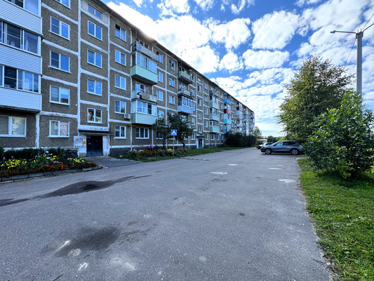 Продам двухкомнатную (2-комн.) квартиру, Фридриха Энгельса ул, 28, Рошаль г