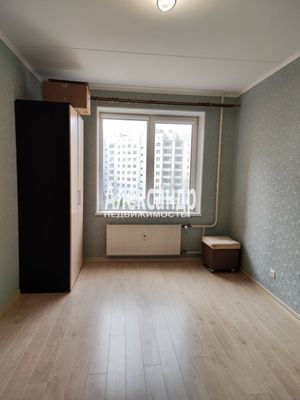 Продам трехкомнатную (3-комн.) квартиру, Знаменская ул, 1/8, Всеволожск г