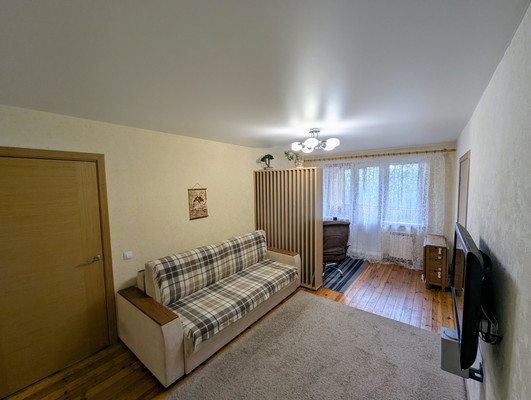 Продам трехкомнатную (3-комн.) квартиру, Ленина пр-кт, 48в, Нижний Новгород г