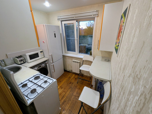Продам трехкомнатную (3-комн.) квартиру, Ленина пр-кт, 48в, Нижний Новгород г