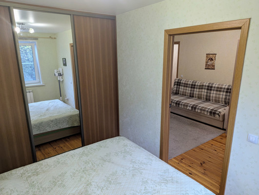 Продам трехкомнатную (3-комн.) квартиру, Ленина пр-кт, 48в, Нижний Новгород г