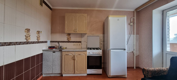 Продам трехкомнатную (3-комн.) квартиру, Медведева ул, 65к3, Брянск г