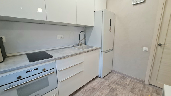 Продам двухкомнатную (2-комн.) квартиру, Мусы Джалиля ул, 13, Москва г