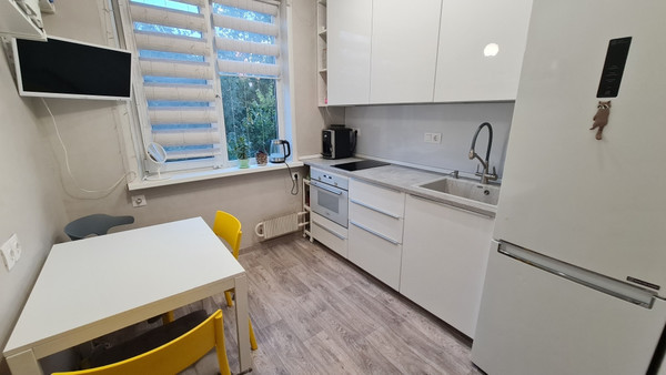 Продам двухкомнатную (2-комн.) квартиру, Мусы Джалиля ул, 13, Москва г