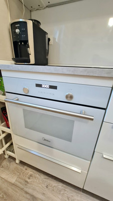 Продам двухкомнатную (2-комн.) квартиру, Мусы Джалиля ул, 13, Москва г