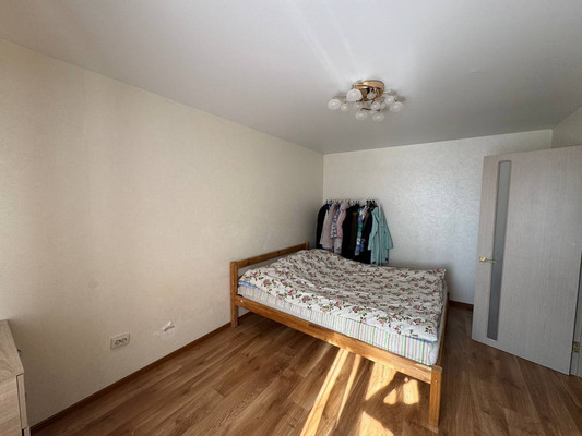Продам однокомнатную (1-комн.) квартиру, 2-я Юго-Западная ул, 35, Казань г