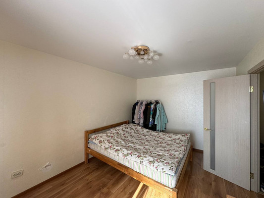 Продам однокомнатную (1-комн.) квартиру, 2-я Юго-Западная ул, 35, Казань г