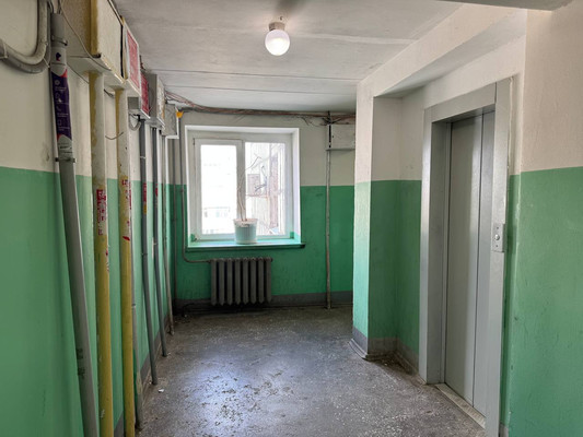 Продам однокомнатную (1-комн.) квартиру, 2-я Юго-Западная ул, 35, Казань г