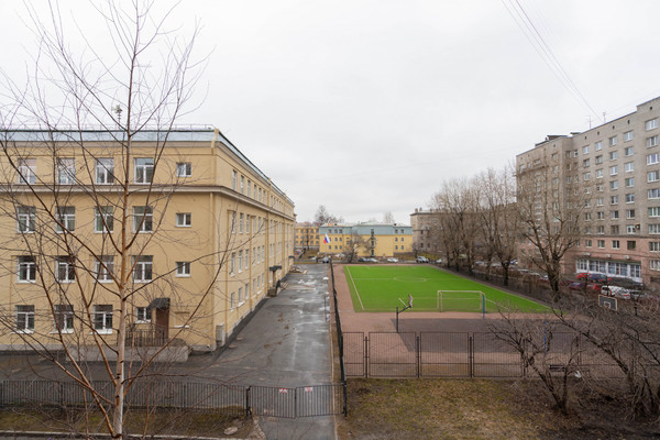 Продам комнату в 20-комн. квартире, Огородный пер, 3, Санкт-Петербург г