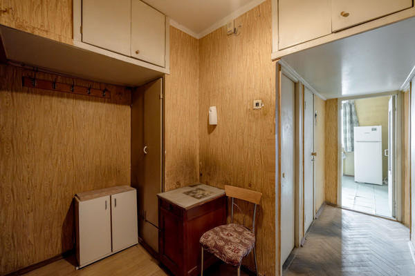 Продам двухкомнатную (2-комн.) квартиру, Маломосковская ул, 2к2, Москва г