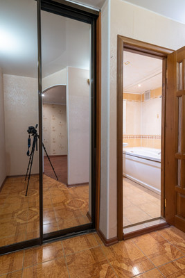 Продам однокомнатную (1-комн.) квартиру, Фатыха Амирхана ул, 107, Казань г