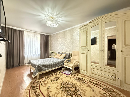 Продам однокомнатную (1-комн.) квартиру, Мовсисяна ул, 9к2, Нальчик г