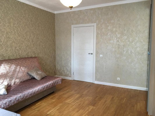 Продам однокомнатную (1-комн.) квартиру, Смирновская ул, 32, Люберцы г
