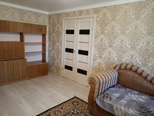 Сдам двухкомнатную (2-комн.) квартиру, 2-я Урицкого ул, 57, Армавир г