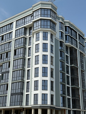 Продам трехкомнатную (3-комн.) квартиру, Хужокова ул, 1, Нальчик г