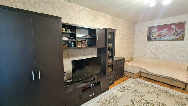 Продам однокомнатную (1-комн.) квартиру, Полярная ул, 9к2, Москва г