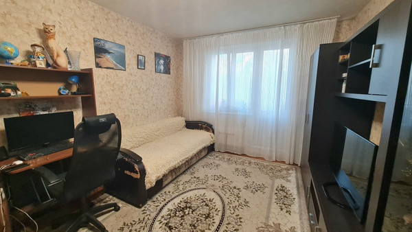 Продам однокомнатную (1-комн.) квартиру, Полярная ул, 9к2, Москва г